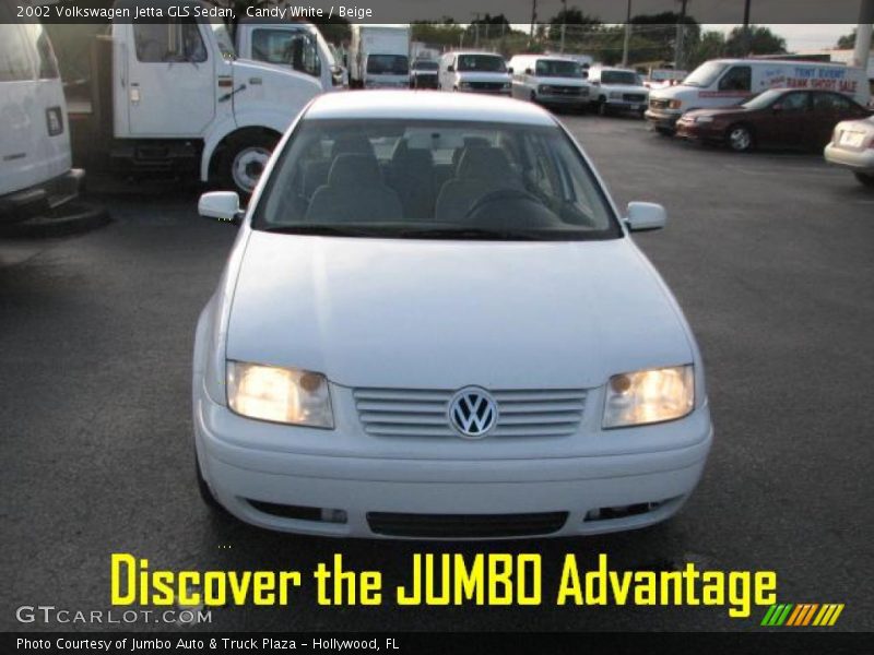 Candy White / Beige 2002 Volkswagen Jetta GLS Sedan