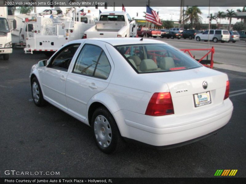 Candy White / Beige 2002 Volkswagen Jetta GLS Sedan