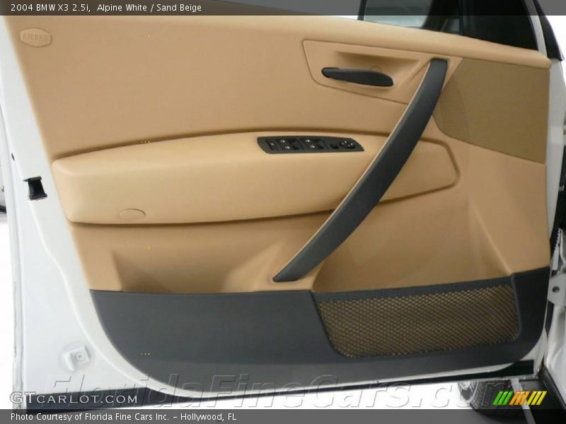 Alpine White / Sand Beige 2004 BMW X3 2.5i