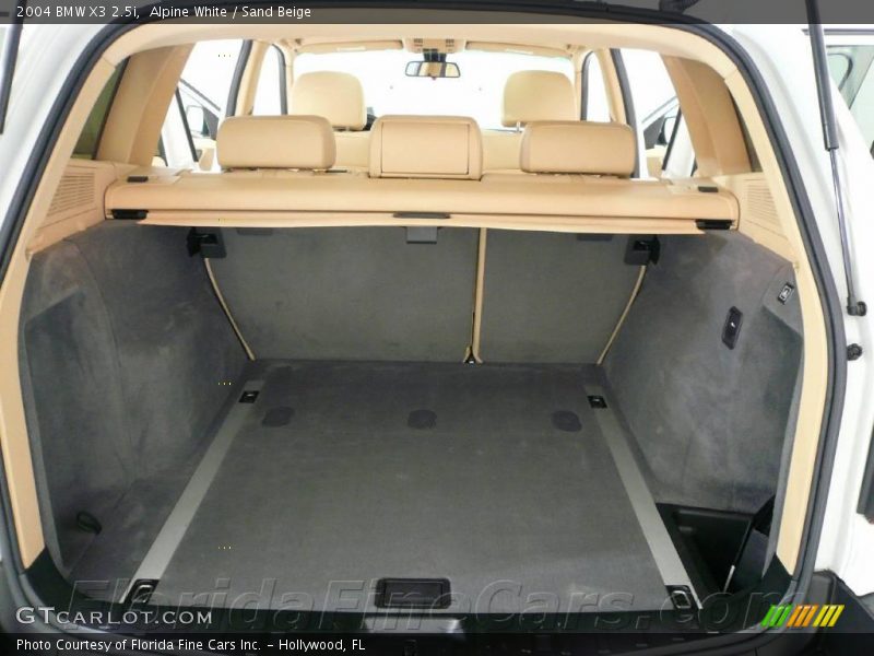 Alpine White / Sand Beige 2004 BMW X3 2.5i