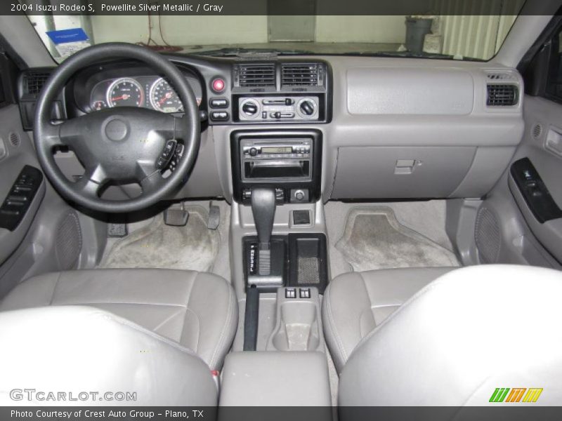 Dashboard of 2004 Rodeo S