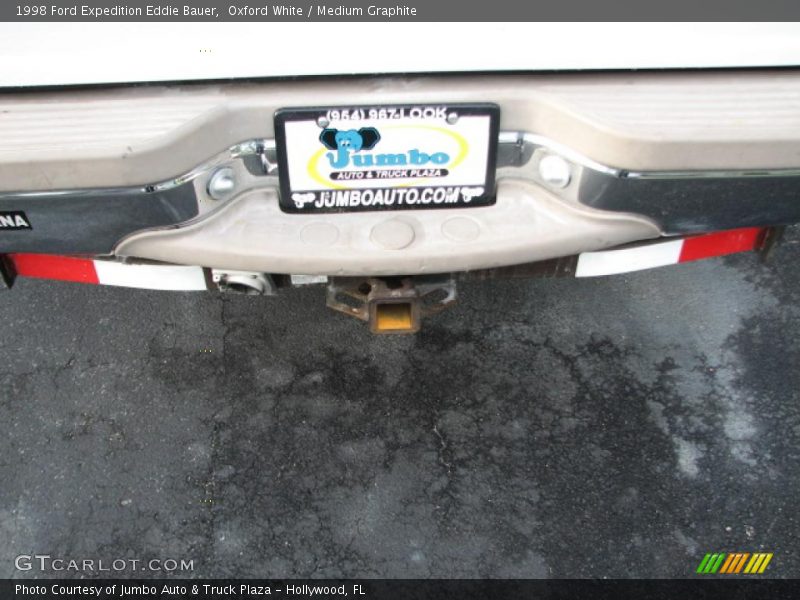 Oxford White / Medium Graphite 1998 Ford Expedition Eddie Bauer