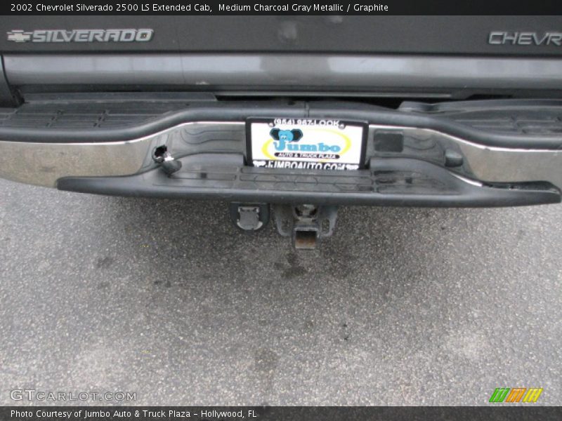 Medium Charcoal Gray Metallic / Graphite 2002 Chevrolet Silverado 2500 LS Extended Cab