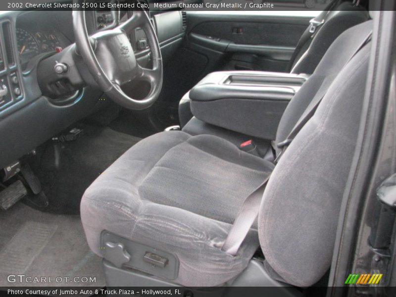  2002 Silverado 2500 LS Extended Cab Graphite Interior