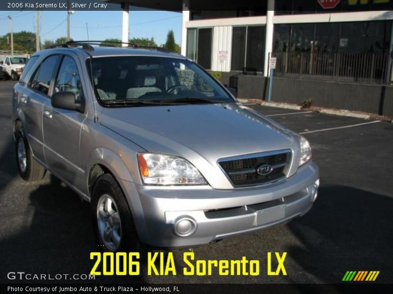 Silver / Gray 2006 Kia Sorento LX