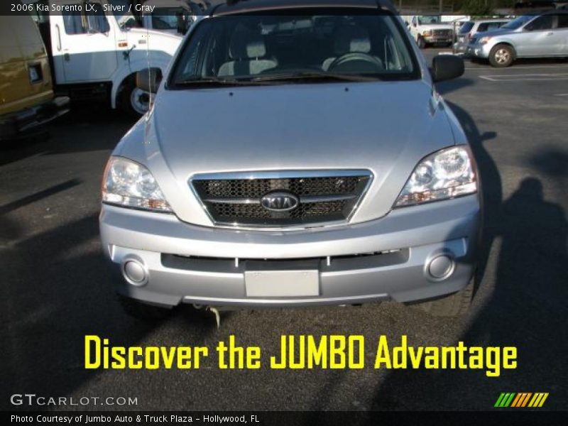 Silver / Gray 2006 Kia Sorento LX