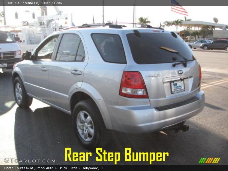 Silver / Gray 2006 Kia Sorento LX