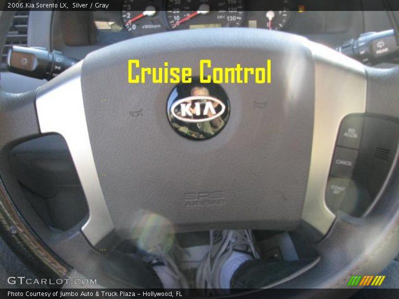 Silver / Gray 2006 Kia Sorento LX