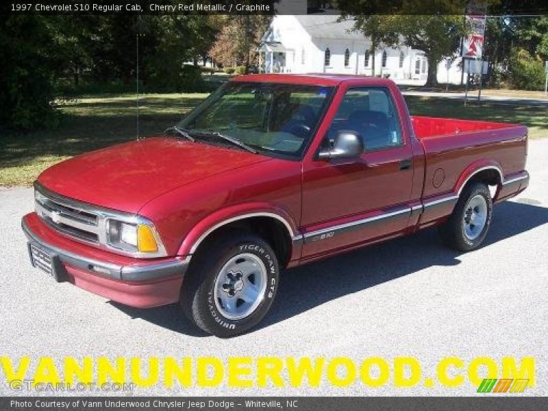 Cherry Red Metallic / Graphite 1997 Chevrolet S10 Regular Cab