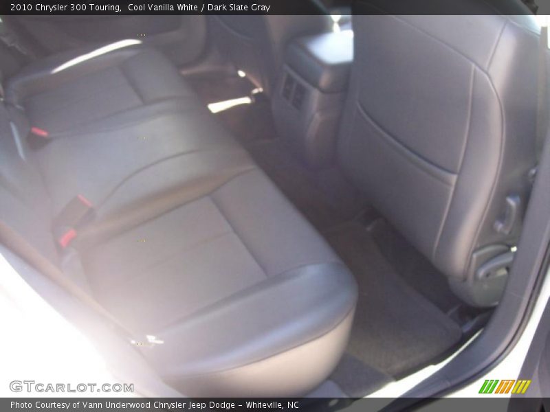 Cool Vanilla White / Dark Slate Gray 2010 Chrysler 300 Touring