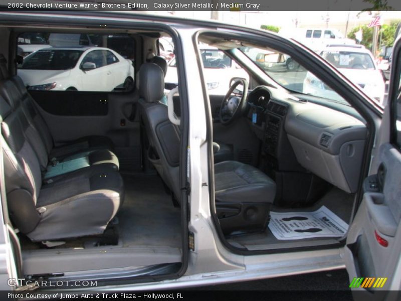  2002 Venture Warner Brothers Edition Medium Gray Interior