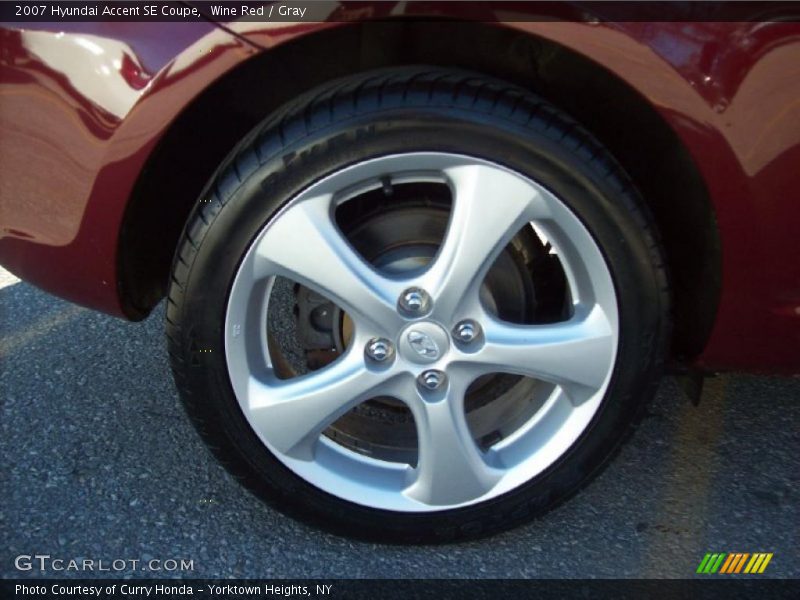 Wine Red / Gray 2007 Hyundai Accent SE Coupe