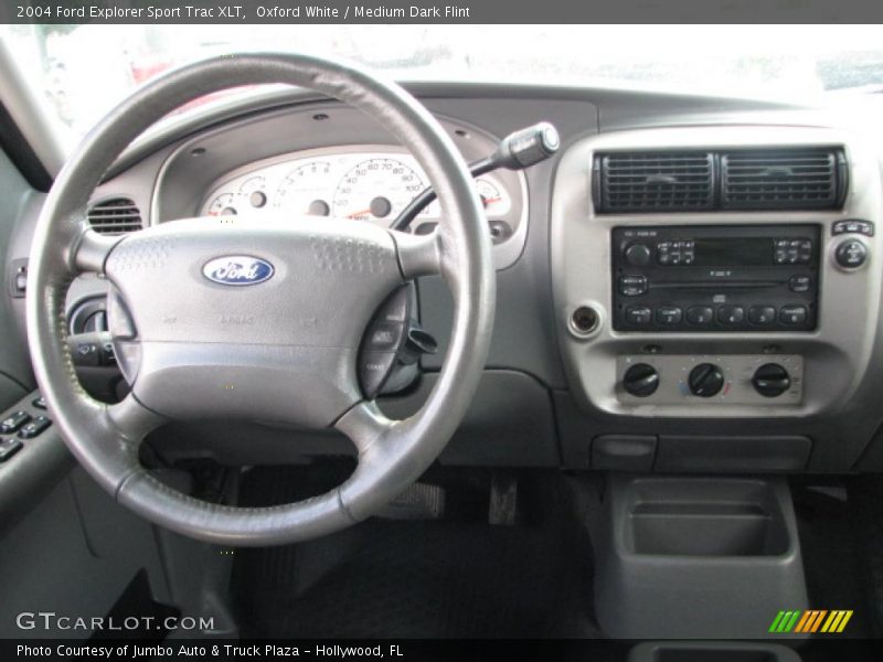 Controls of 2004 Explorer Sport Trac XLT