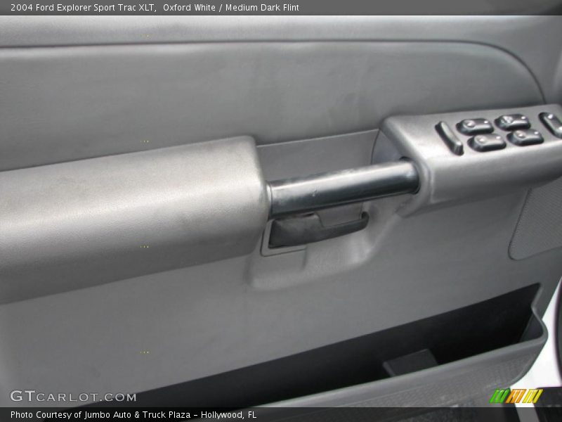 Oxford White / Medium Dark Flint 2004 Ford Explorer Sport Trac XLT