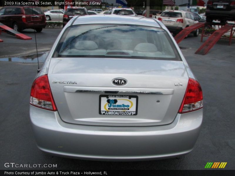 Bright Silver Metallic / Gray 2009 Kia Spectra EX Sedan