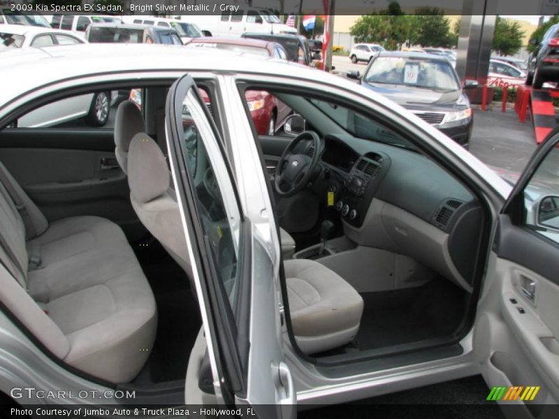 Bright Silver Metallic / Gray 2009 Kia Spectra EX Sedan