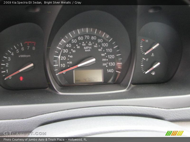 Bright Silver Metallic / Gray 2009 Kia Spectra EX Sedan