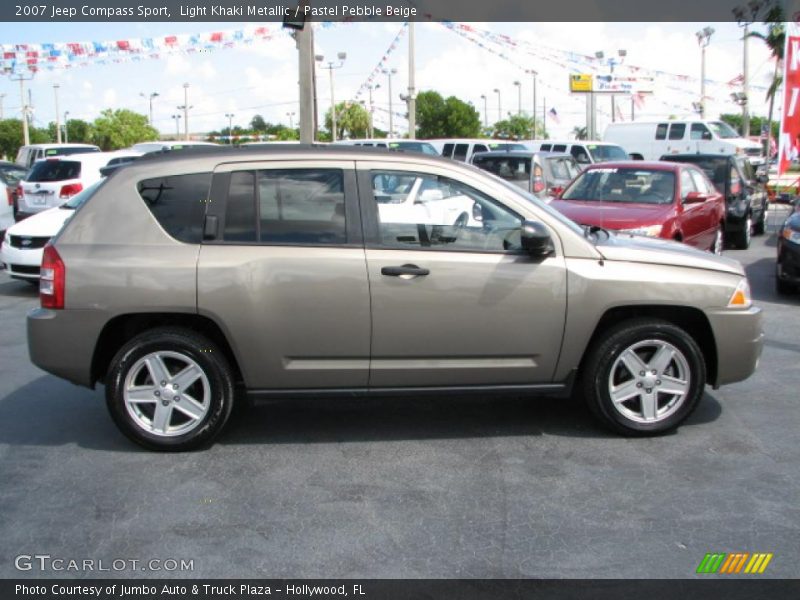 Light Khaki Metallic / Pastel Pebble Beige 2007 Jeep Compass Sport