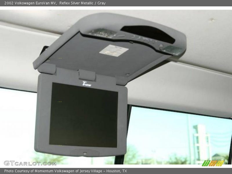 Reflex Silver Metallic / Gray 2002 Volkswagen EuroVan MV