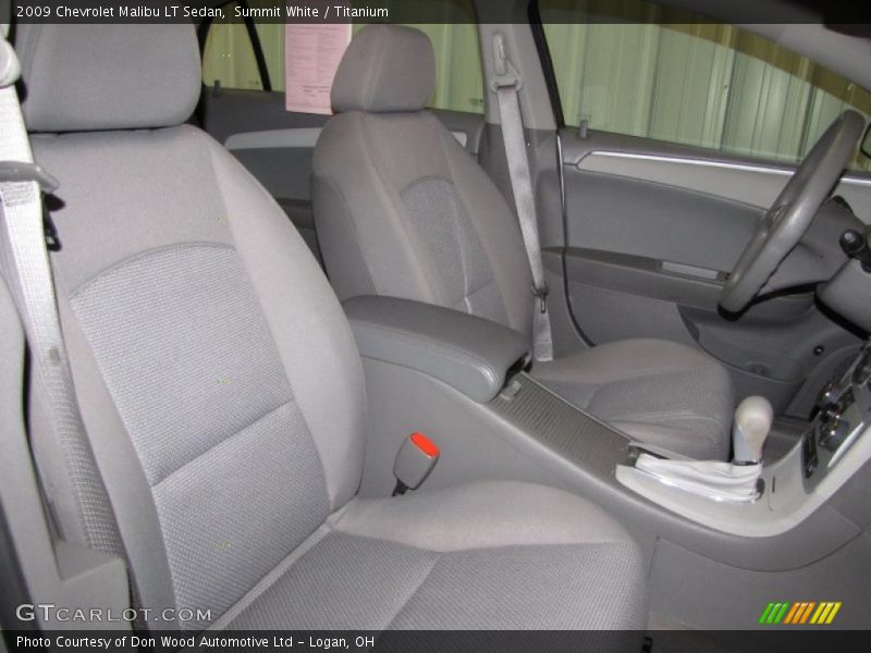 Summit White / Titanium 2009 Chevrolet Malibu LT Sedan