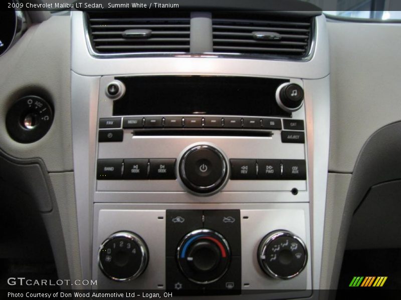 Summit White / Titanium 2009 Chevrolet Malibu LT Sedan