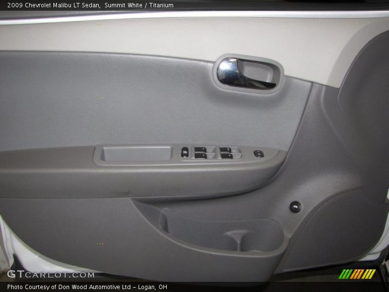 Summit White / Titanium 2009 Chevrolet Malibu LT Sedan