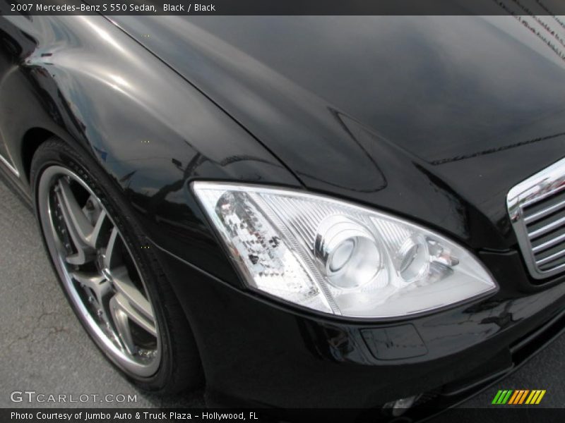 Black / Black 2007 Mercedes-Benz S 550 Sedan