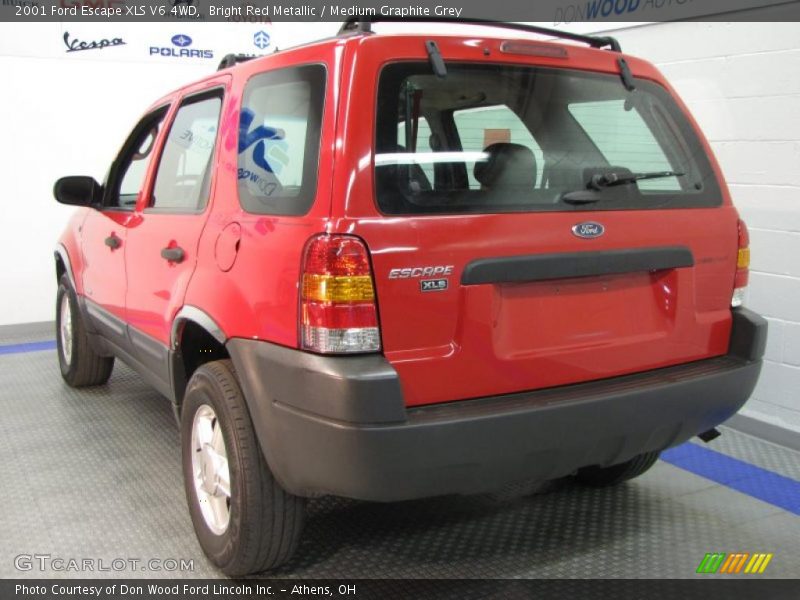 Bright Red Metallic / Medium Graphite Grey 2001 Ford Escape XLS V6 4WD