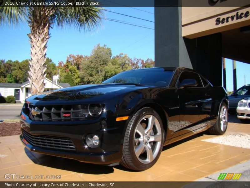 Front 3/4 View of 2010 Camaro SS/RS Coupe
