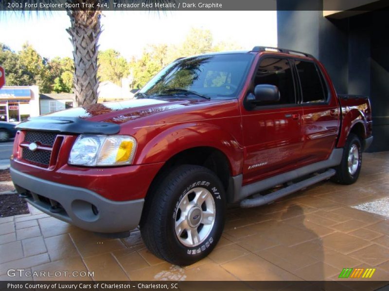 Front 3/4 View of 2001 Explorer Sport Trac 4x4