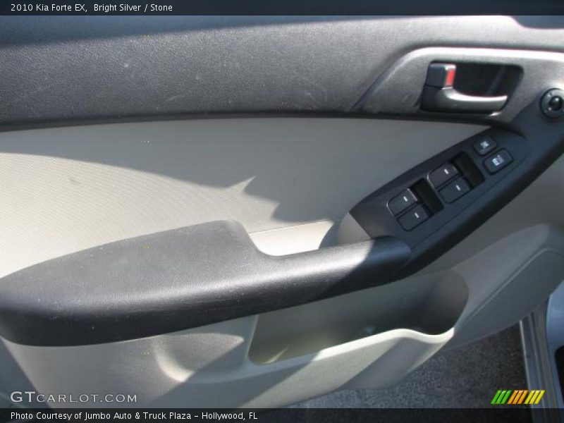 Bright Silver / Stone 2010 Kia Forte EX