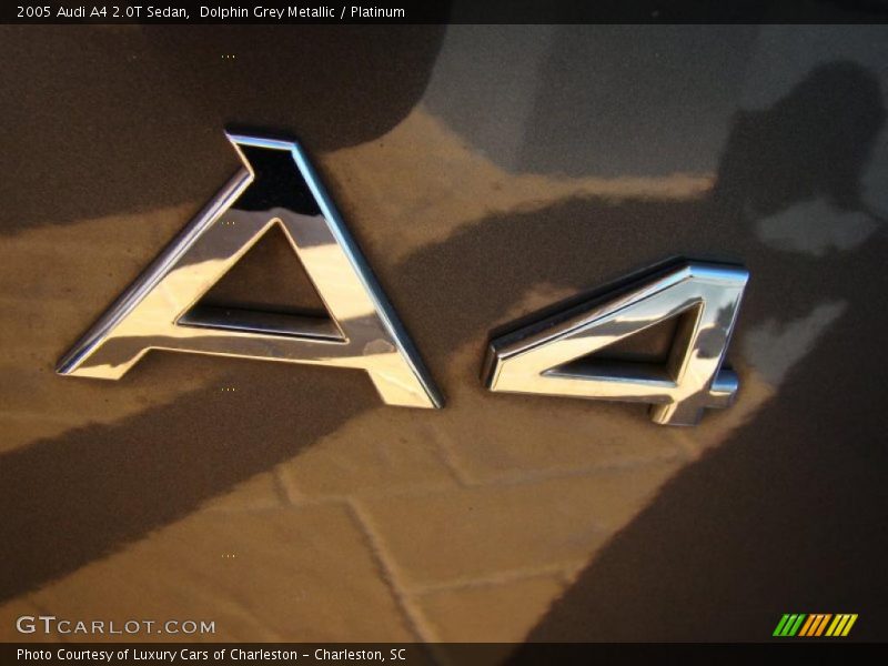  2005 A4 2.0T Sedan Logo