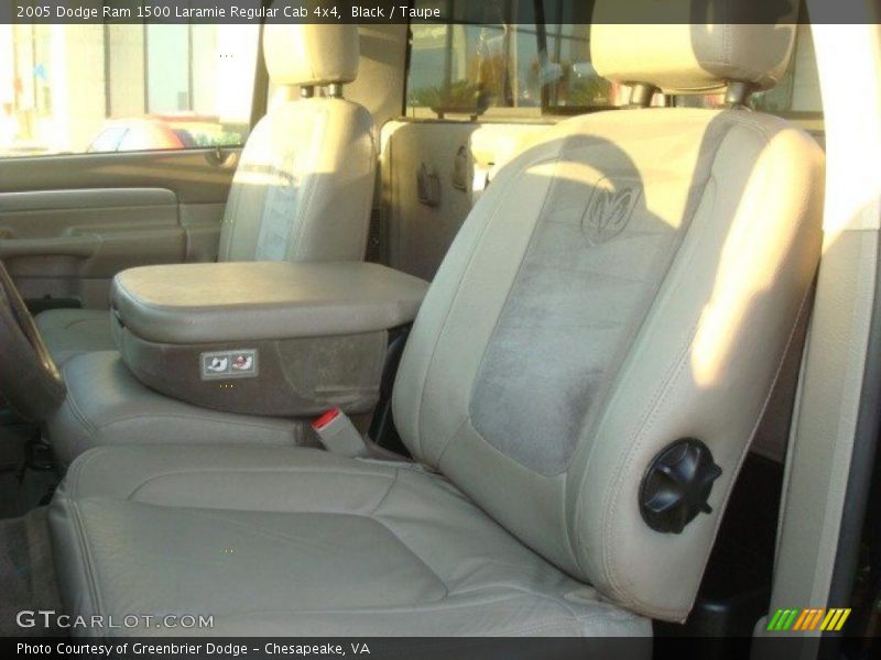 Black / Taupe 2005 Dodge Ram 1500 Laramie Regular Cab 4x4