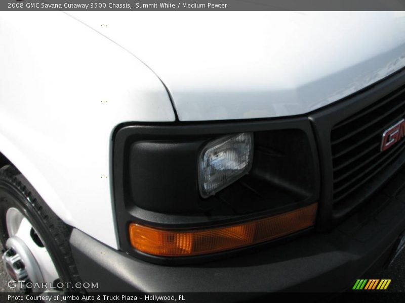 Summit White / Medium Pewter 2008 GMC Savana Cutaway 3500 Chassis