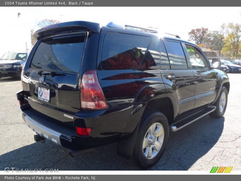 Black / Taupe 2004 Toyota 4Runner Limited 4x4