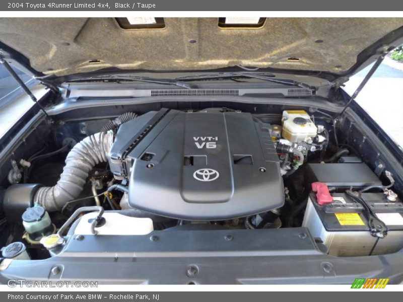 Black / Taupe 2004 Toyota 4Runner Limited 4x4