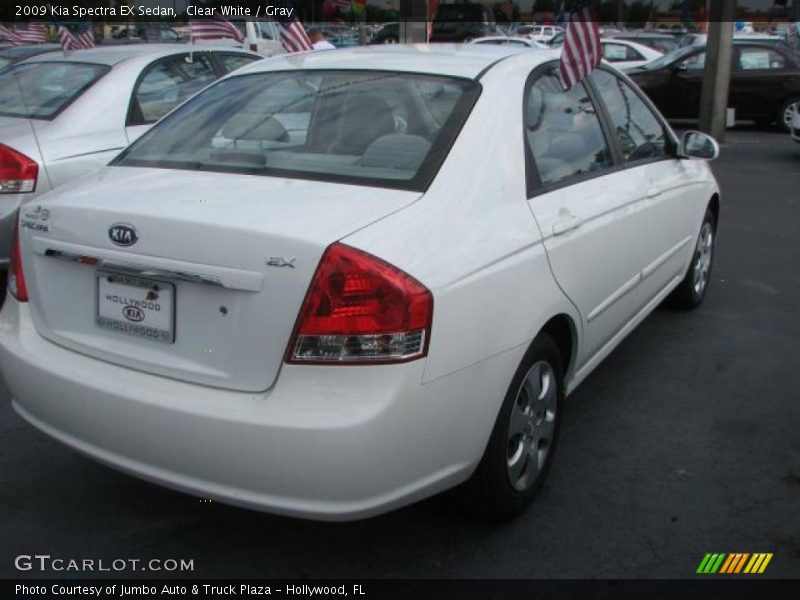 Clear White / Gray 2009 Kia Spectra EX Sedan