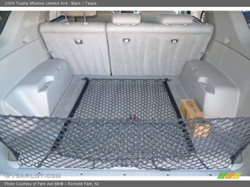 Black / Taupe 2004 Toyota 4Runner Limited 4x4