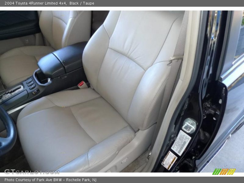Black / Taupe 2004 Toyota 4Runner Limited 4x4