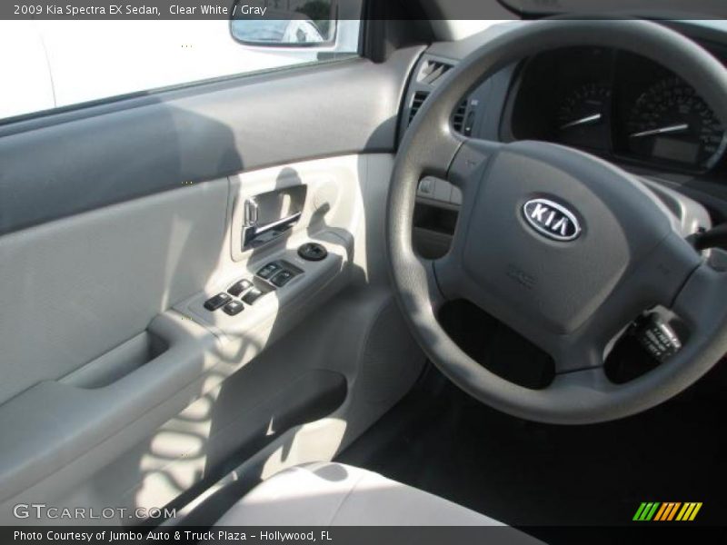 Clear White / Gray 2009 Kia Spectra EX Sedan