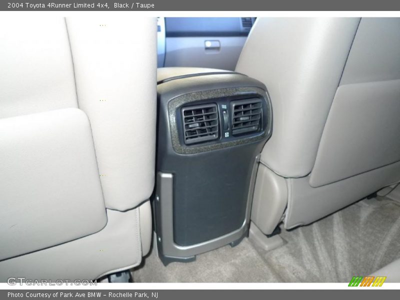 Black / Taupe 2004 Toyota 4Runner Limited 4x4
