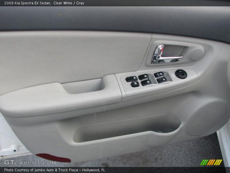 Clear White / Gray 2009 Kia Spectra EX Sedan