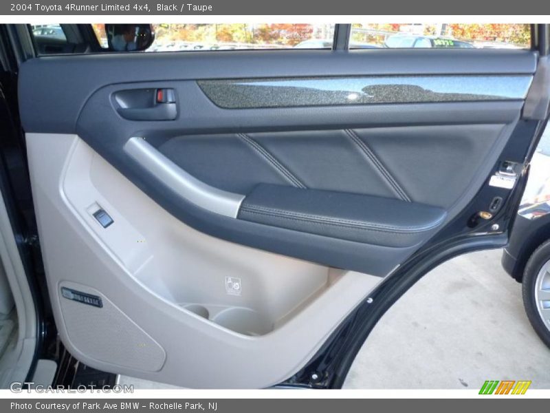 Black / Taupe 2004 Toyota 4Runner Limited 4x4