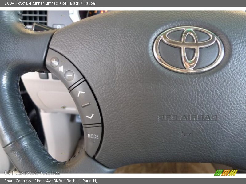 Black / Taupe 2004 Toyota 4Runner Limited 4x4
