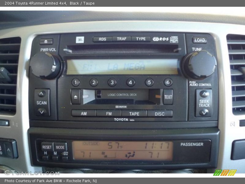 Black / Taupe 2004 Toyota 4Runner Limited 4x4