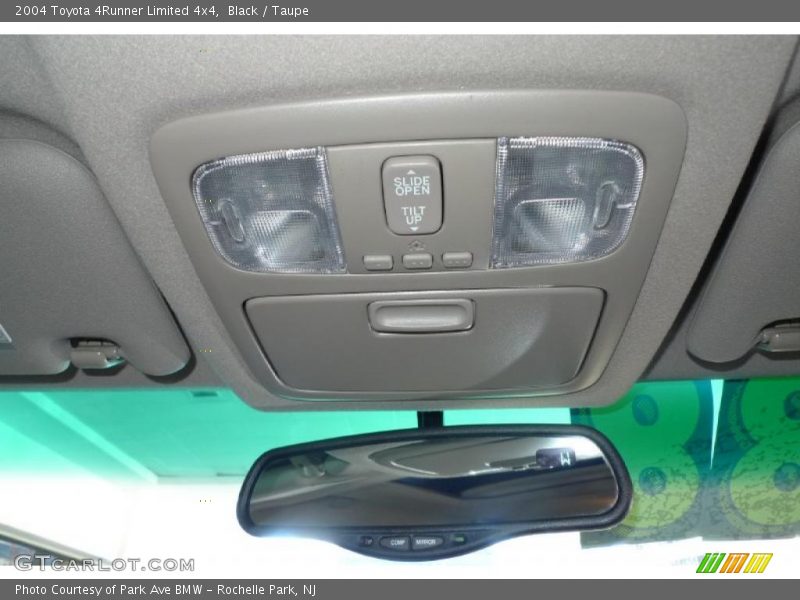 Black / Taupe 2004 Toyota 4Runner Limited 4x4