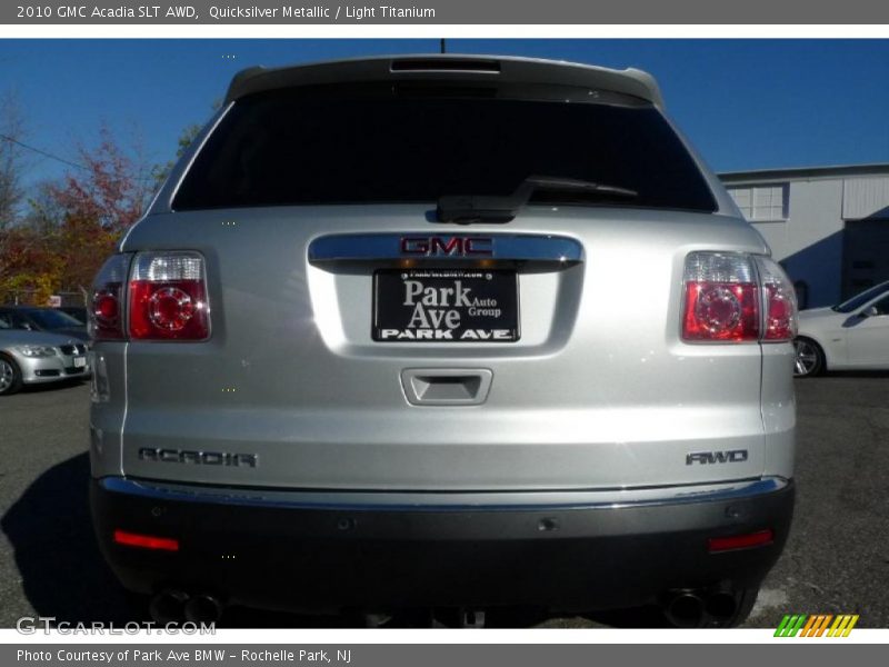 Quicksilver Metallic / Light Titanium 2010 GMC Acadia SLT AWD