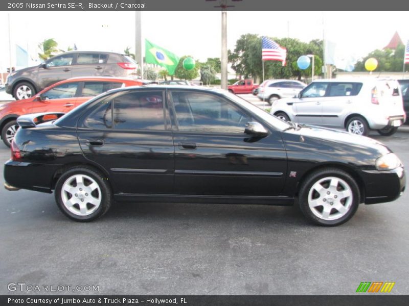 Blackout / Charcoal 2005 Nissan Sentra SE-R