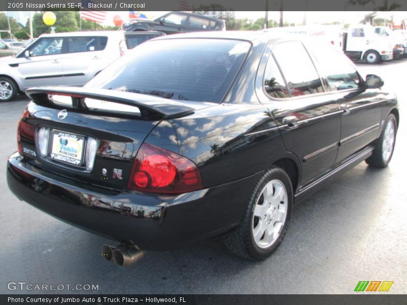 Blackout / Charcoal 2005 Nissan Sentra SE-R