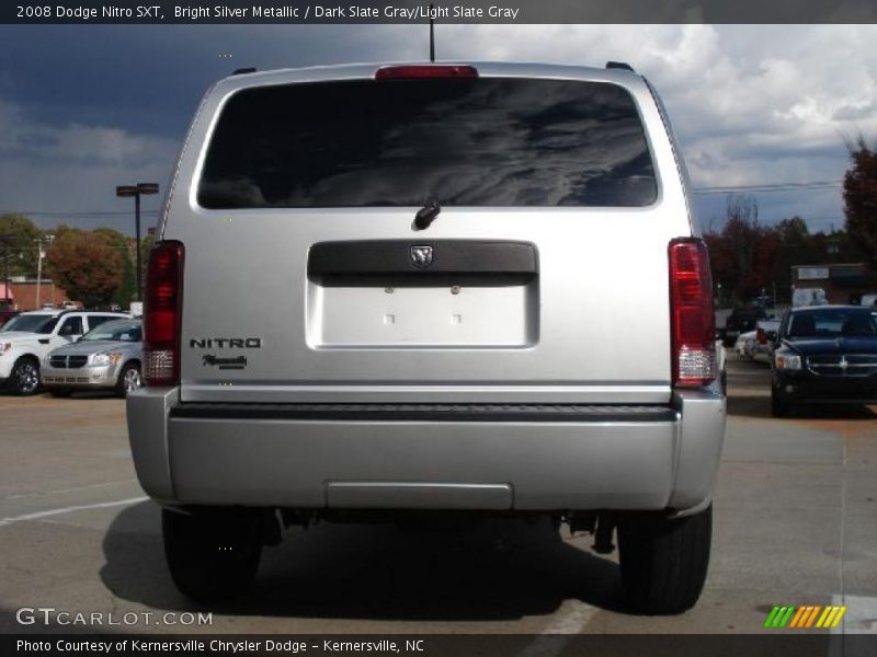 Bright Silver Metallic / Dark Slate Gray/Light Slate Gray 2008 Dodge Nitro SXT